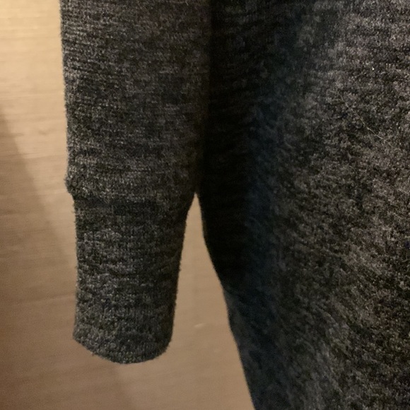 🌀GRAB-N-GO GLAM🌀 Veronica M Gray Sweater Bringing Cardi-YES Energy 💃🧥☁️ - Picture 5 of 10